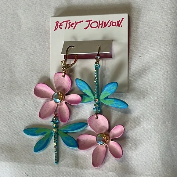 Betsey Johnson Dragonfly and Flower Mismatch Drop Earrings Gold Pink Blue NWT - Picture 7 of 7